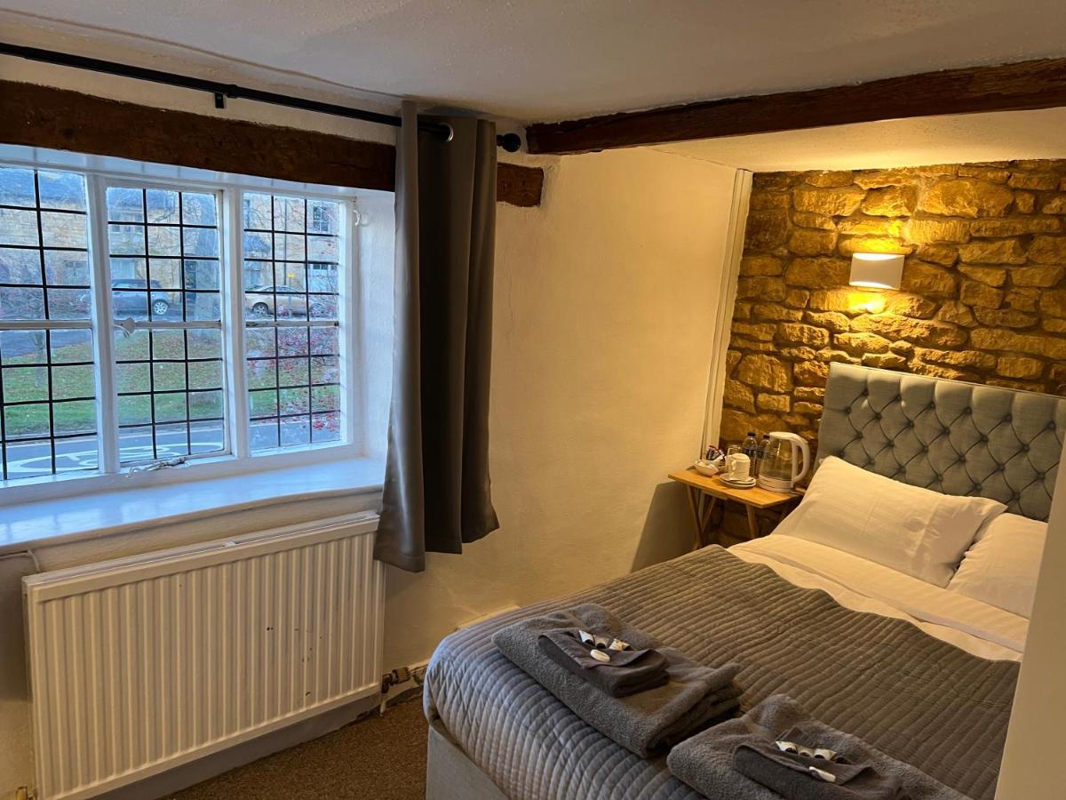 Siam Cottage Guesthouse Over 300 Years Old With Thai Restaurant Moreton-in-Marsh Eksteriør bilde