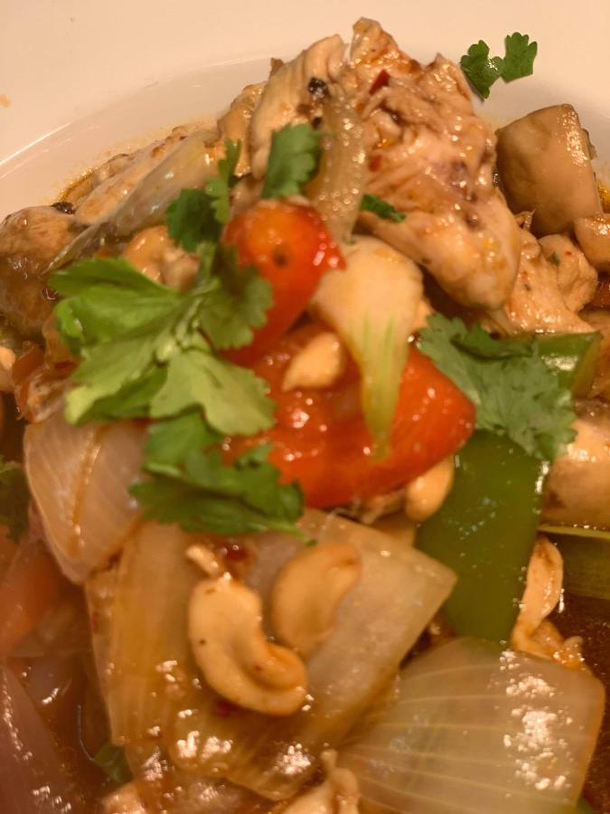 Siam Cottage Guesthouse Over 300 Years Old With Thai Restaurant Moreton-in-Marsh Eksteriør bilde